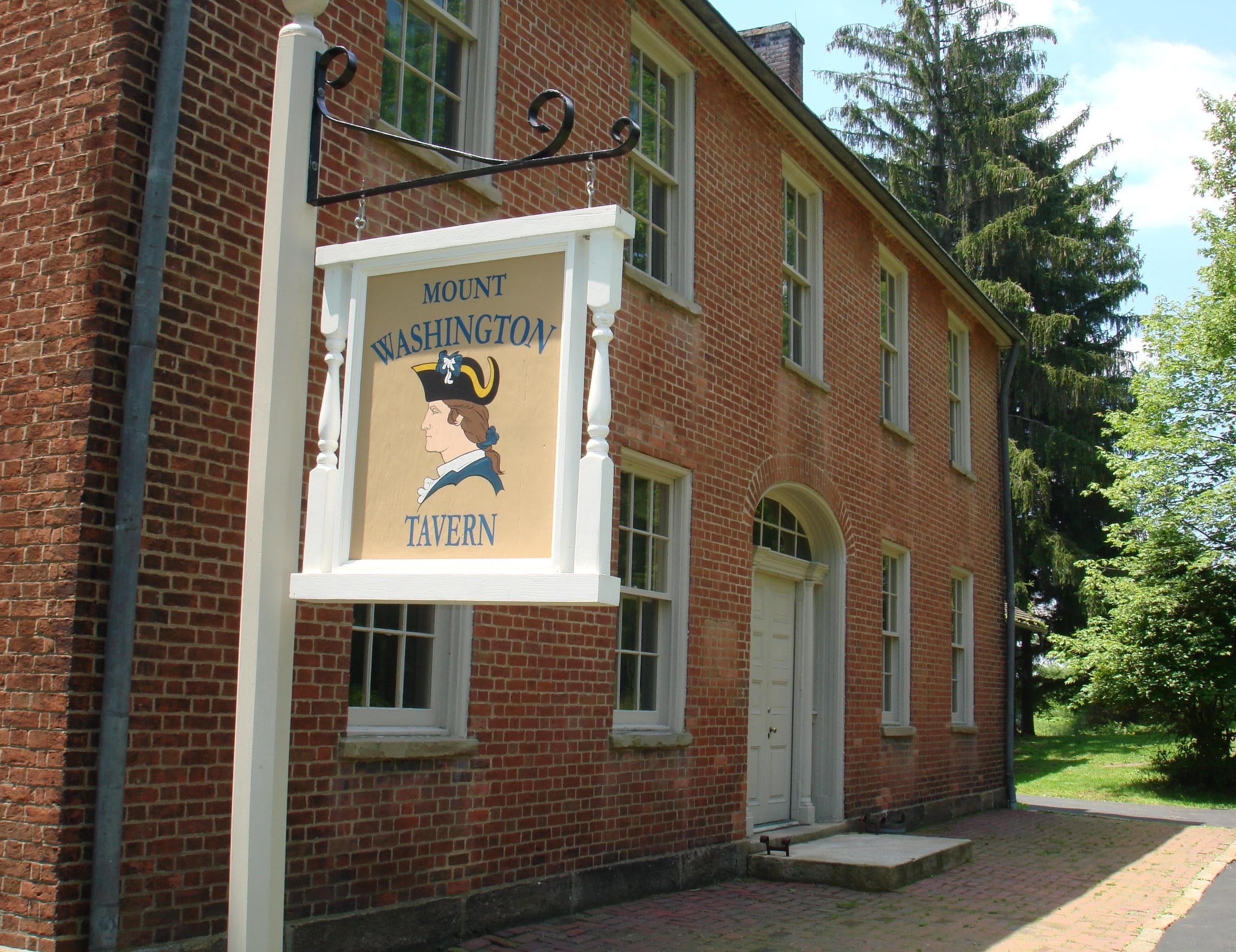 Front of the Mount Washington Tavern with sight