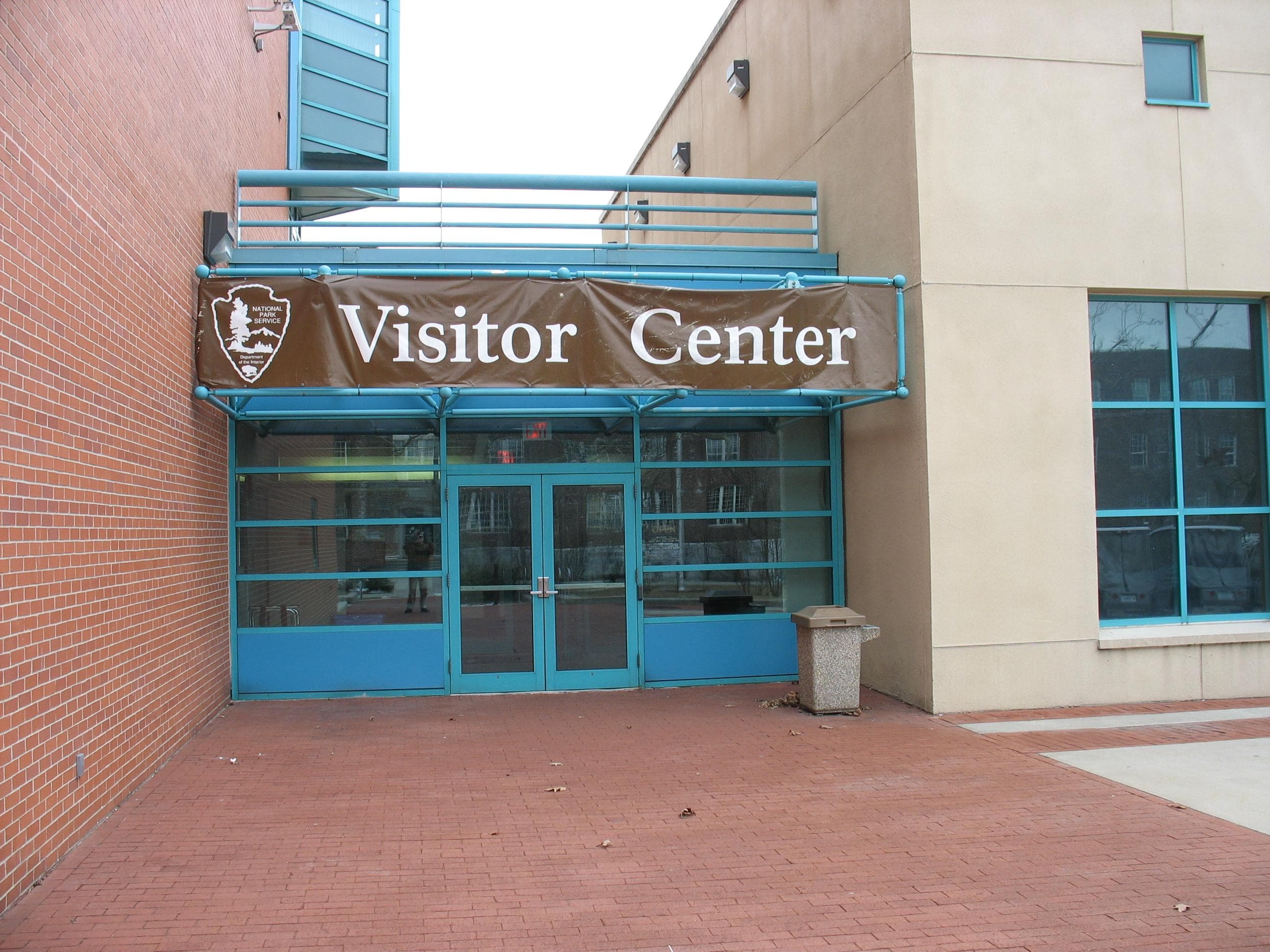 Entrance to Fort Wadsworth Visitor Center