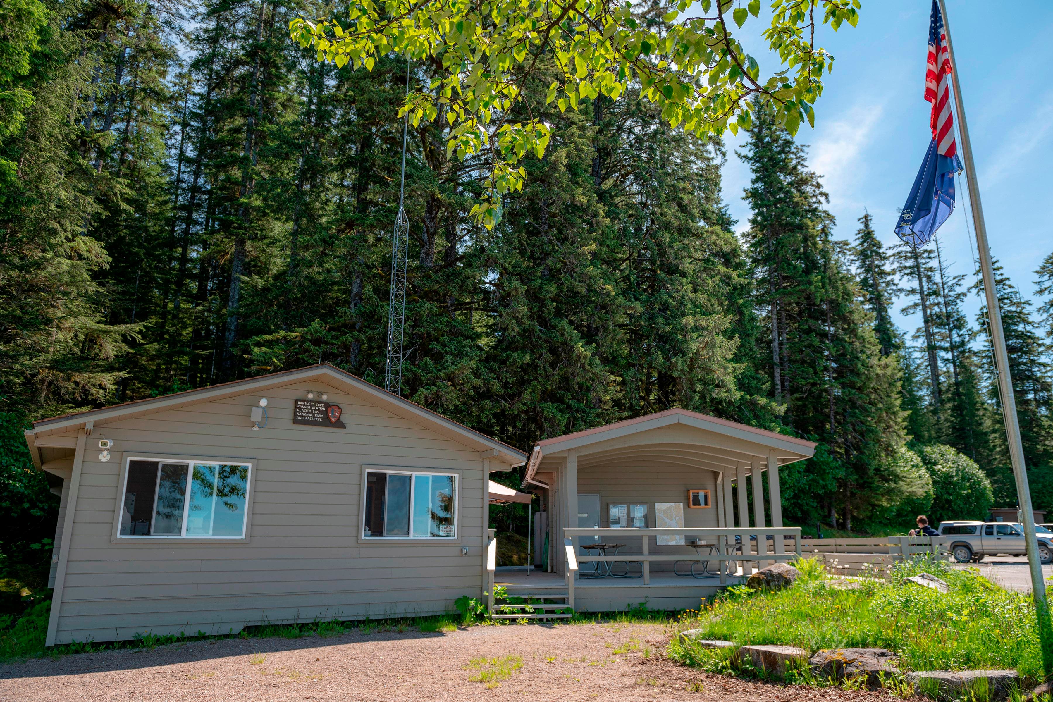 front of the visitor information station with covered porch and flagpole