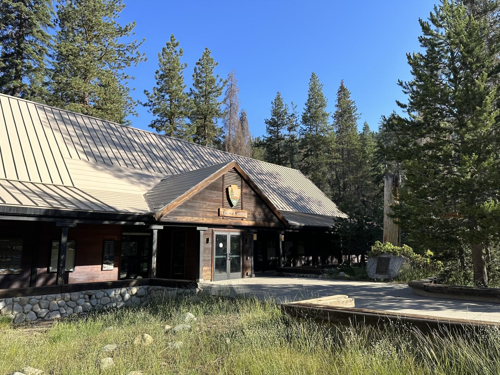 Exterior of the Lodgepole Visitor Center