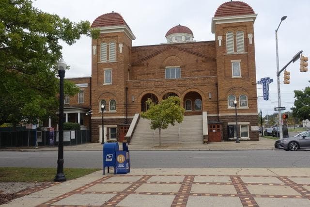 Colored Photo of the front of the 16th St. Baptist Church